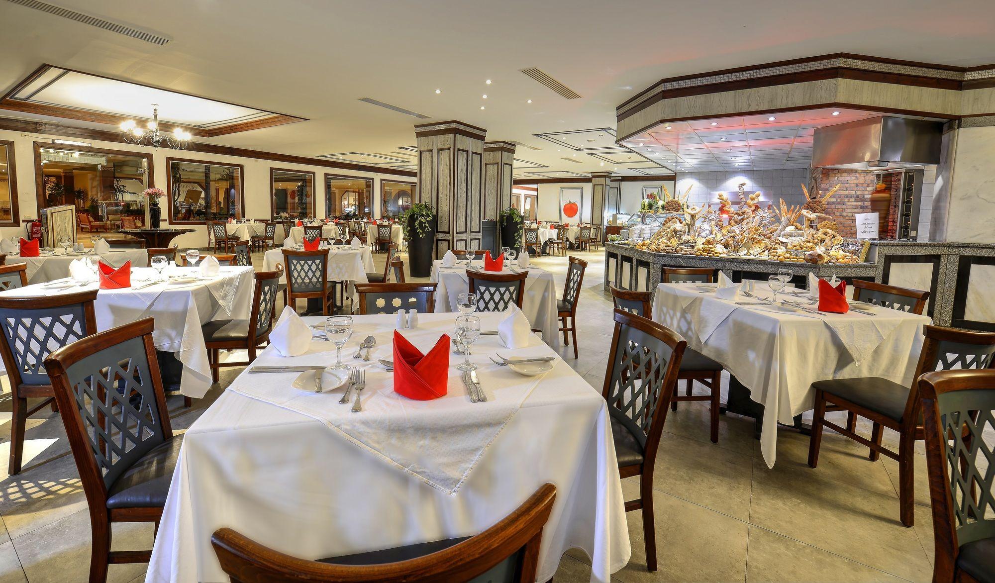 Stella Di Mare Sea Club 4*